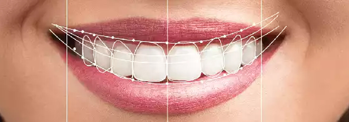 Read more about the article Turn The Clock With a Total Smile Makeover