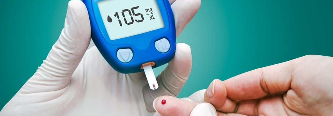 Read more about the article Dental Implants and Diabetes: Managing Oral Health Effectively